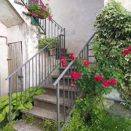 La Punta Dei Crociati Parodi Ligure